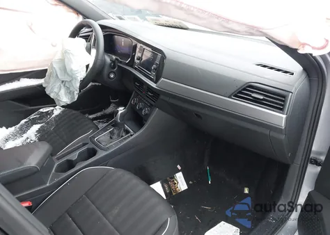 2024 Volkswagen Jetta 1.5T Sport z USA, uszkodzony, nr VIN 3VWBM7BU2RM079989